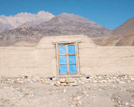 fine art photography graphic composition and surprising details by Willy Lamers